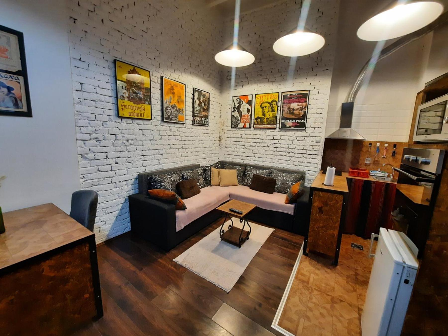 Authentic Belgrade Centre - Split Level Loft With Patio In Courtyard Lägenhet Exteriör bild